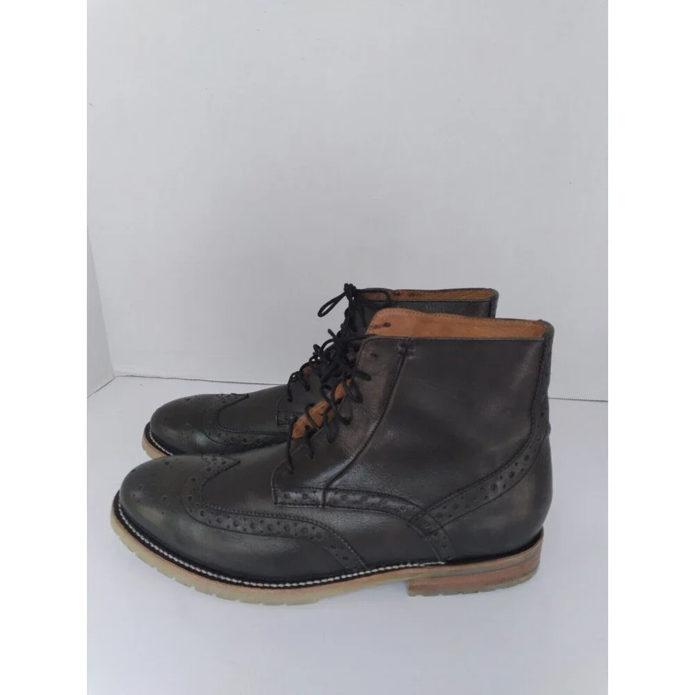 Classic Leather Wingtip Combat‎ Boots Black Brogue Lace-up Ankle Boots.